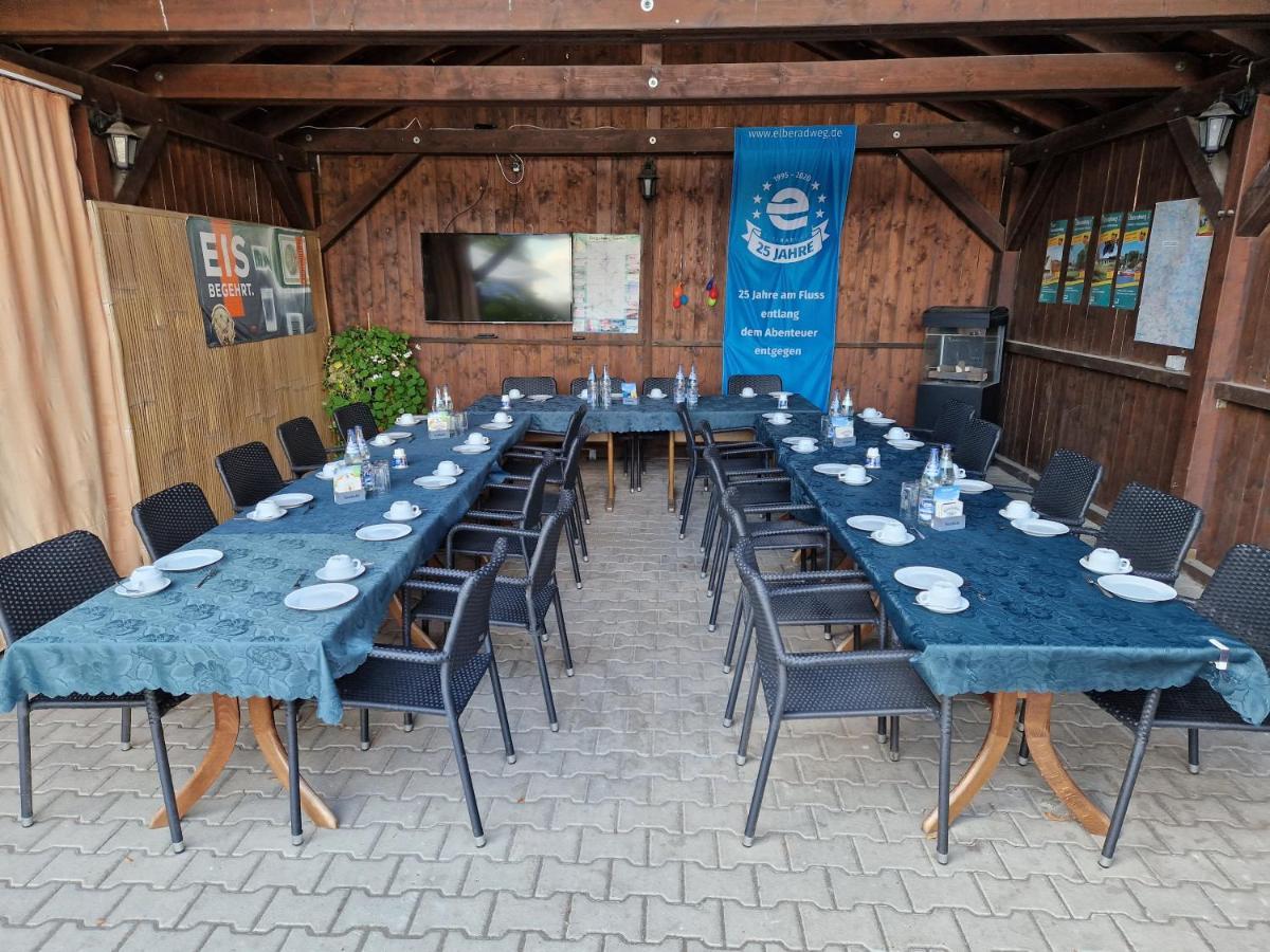 Gasthaus Kelly Magdeburg Dış mekan fotoğraf